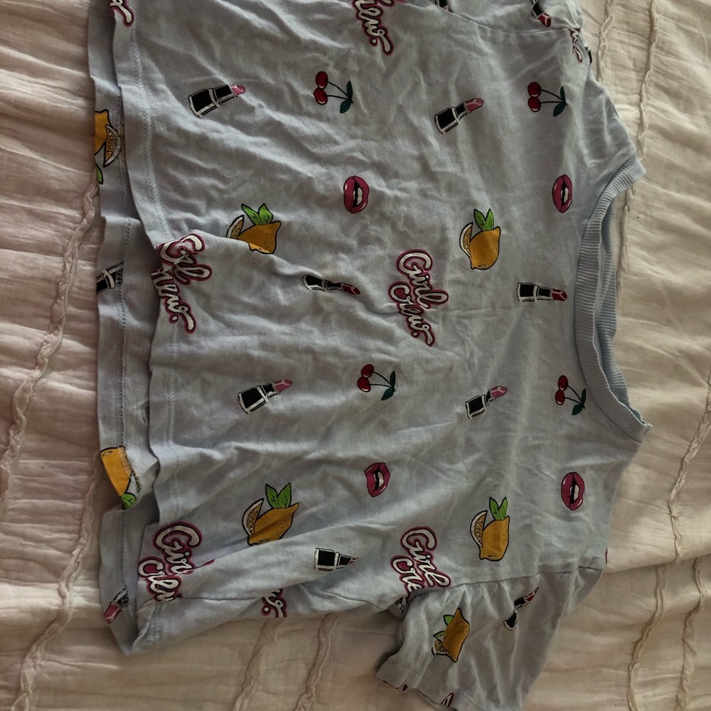 Divided crop top